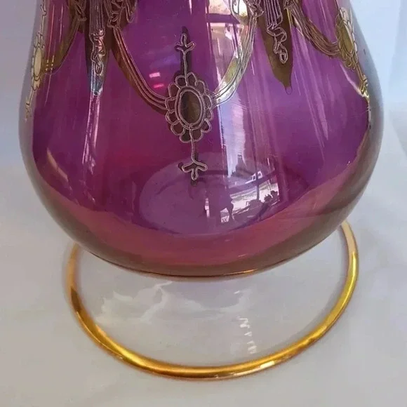 Vintage Italian hand blown purple art glass vase - Picture 3 of 3